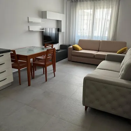 Stela Luan Vlorë